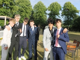 YR11 Prom 2025 - Reception Arrivals